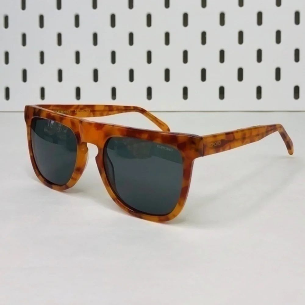 New KOMONO sunglasses Bennet Caramel Demi tortoise orange brown